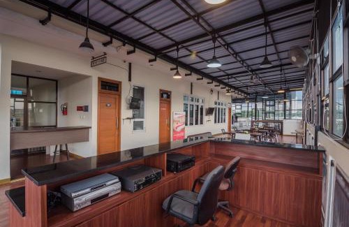 Bendungan Hilir Casa | RedDoorz Plus near Semanggi