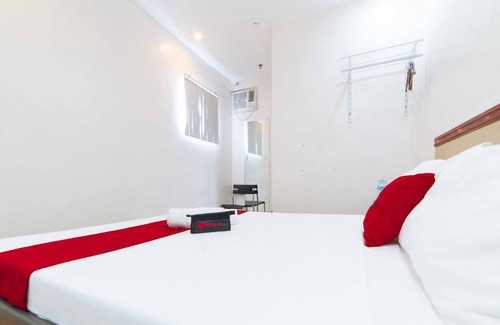 Davao Hotel | RedDoorz Plus Near SM Lanang Davao