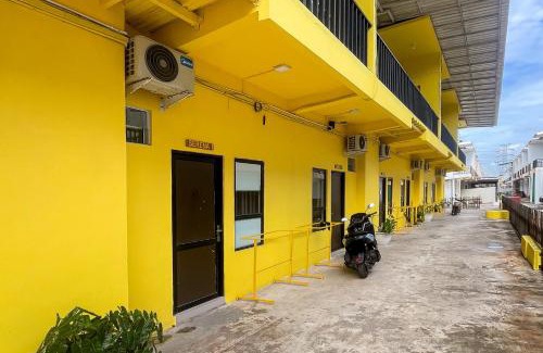 Batam Hotel | RedDoorz Plus near Tembesi Batu Aji Batam