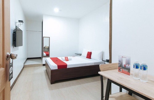 San Antonio Casa | RedDoorz @ San Antonio Makati
