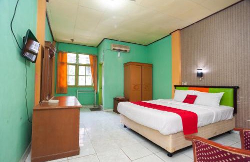 Jambi Hotel | Reddoorz Syariah At Hotel Matahari 2