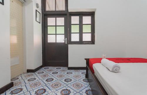 Kadipaten Casa | RedDoorz Syariah @ Kolonial Guest House