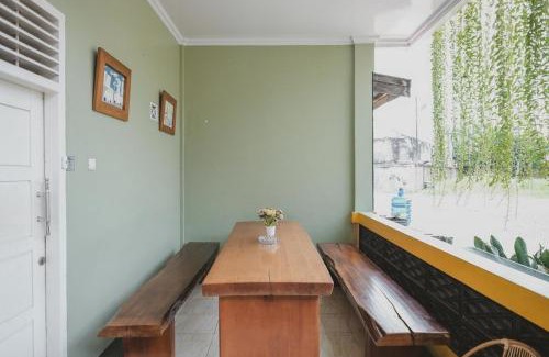Jambi Casa | RedDoorz Syariah near Kantor Walikota Jambi