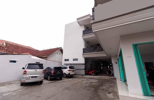 Palembang Casa | RedDoorz syariah near Stasiun LRT Bumi Sriwijaya