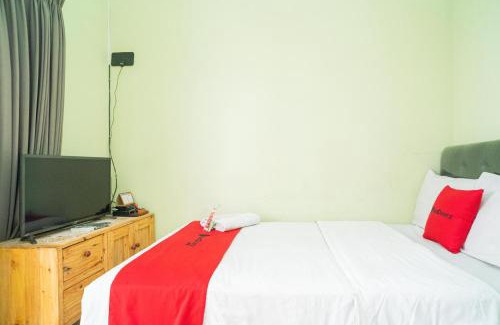 Sidoarjo Casa | RedDoorz Syariah near Suncity Mall Sidoarjo