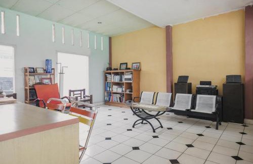 Jambi Casa | RedDoorz Syariah @ Pasir Putih Jambi