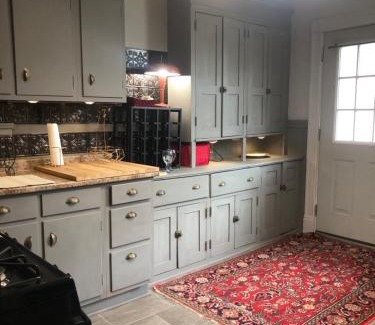 Little Falls Apartamento | Redefined Alchemy LLC