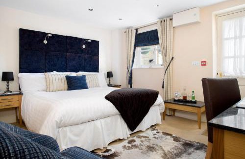 Moreton-in-Marsh Hotel | Redesdale Arms Hotel