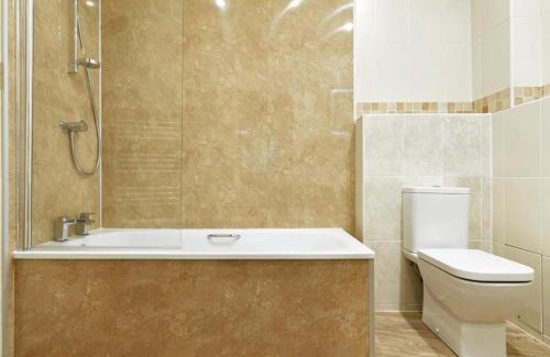 Moreton-in-Marsh Hotel | Redesdale Arms Hotel