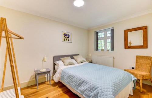 Redhill Apartamento | Redhill town centre apartment by Livingo