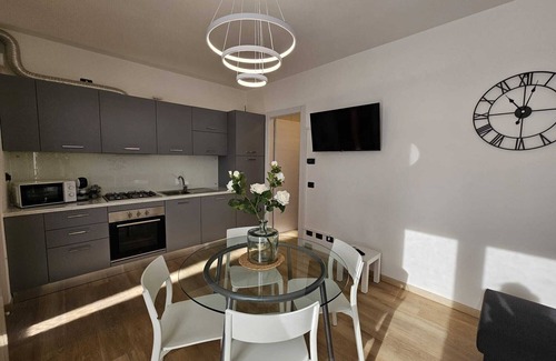 Comero Apartamento | Redipuglia GREY 2 (free private parking and air conditioning)