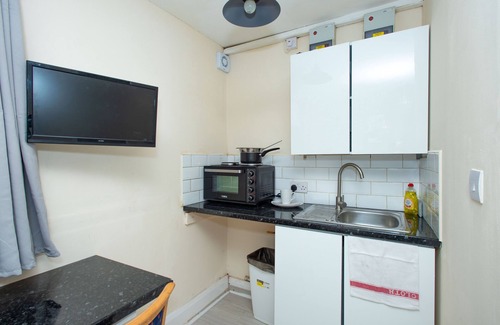 London Borough of Bromley Apartamento | *REDUCED* Compact Studio 20 minutes to London via fast train