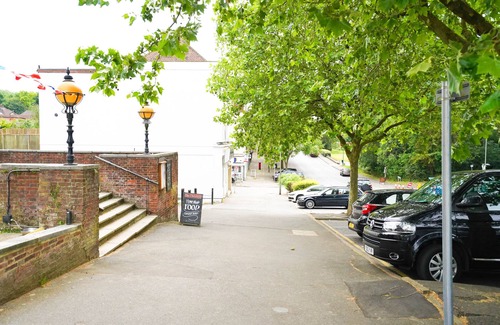 London Borough of Bromley Apartamento | *REDUCED* *REFURBISHED* Studio (2) 25 mins to London Bridge