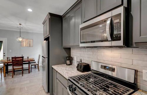 Beaumont Casa | Reduced! Renovated hidden gem. Chef Kitch. Wheelch