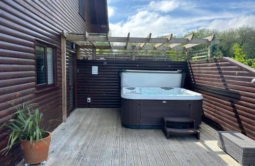 Winnard's Perch Casa | Redwood at Retallack Resort