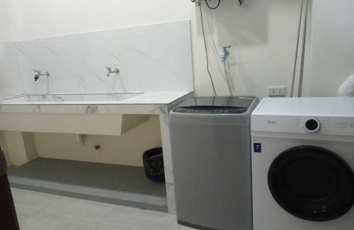 Mandurriao Apartamento | Redwood Iloilo Kowhai