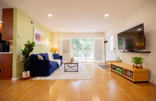 Sunnyvale Apartamento | Redwood Place in Heart of Silicon Valley