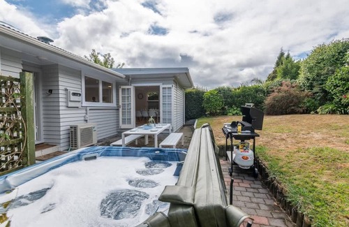 Lynmore Casa | Redwoods Haven | 100m to The Redwoods + Spa Pool