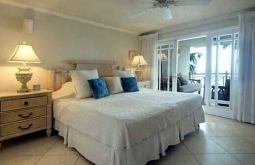 Reeds Bay Villa | Reeds House Penthouse 14 (3 Bedrooms)
