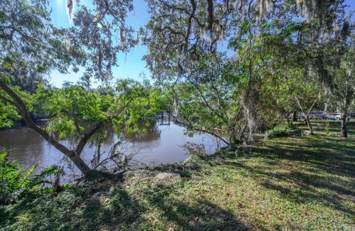 Bearss Plaza Casa | Reel relaxing across from River in Huge 24 foot Swim Spa