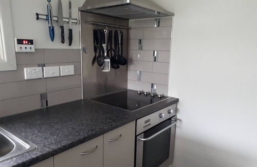 Te Rangiita Apartamento | "REELAX-ATION" by the Lake. The Perfect base to Relax, Fish,Swim,Ski or Explore