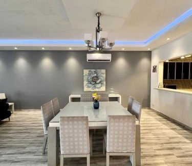 Durrat Al-Arous Complejo | Reemax Chalet Paradise