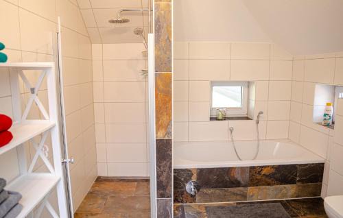 Sudbrookmerland Casa | Reetdach Ostfriesenhaus