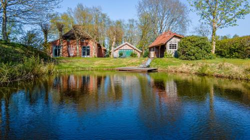 Sudbrookmerland Casa | Reetdach Ostfriesenhaus