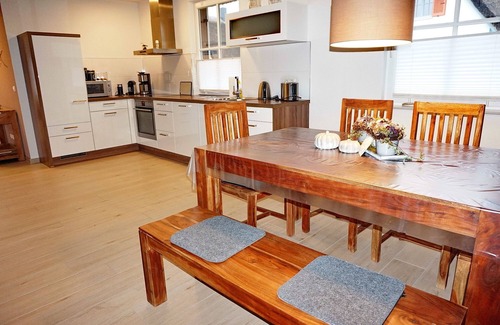 Zierow Casa | Casa con techo de paja junto al mar - relajación y relajación pura! Incluye sauna, chimenea y ropa de cama.