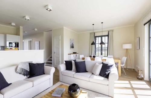 Kreptitz Casa | Reetland am Meer - Luxus Reetdachvilla mit 3 Schlafzimmern, Sauna und Kamin E07