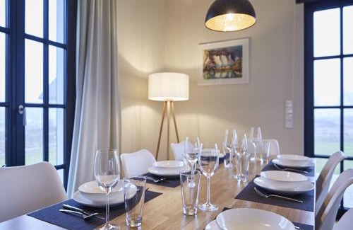 Dranske Casa | Reetland am Meer - Luxus Reetdachvilla mit 3 Schlafzimmern, Sauna und Kamin F15