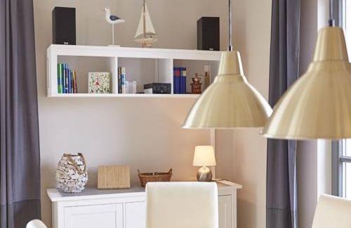 Kreptitz Casa | Reetland am Meer - Premium Reetdachvilla mit 3 Schlafzimmern, Sauna und Kamin E15