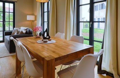 Dranske Casa | Reetland am Meer - Superior Reetdachvilla mit 2 Schlafzimmern F25