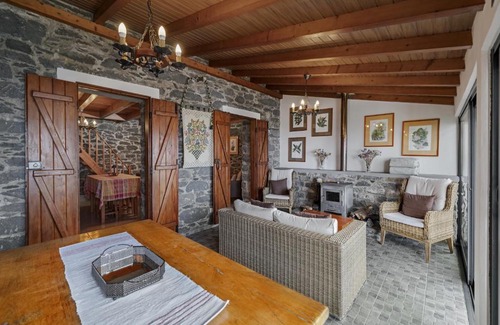 Calheta Casa | Refúgio da Serra - By WeHost