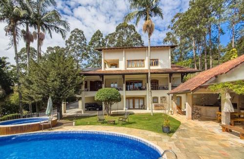 Carapicuiba Casa | Refúgio de Alto Padrão na Granja Viana