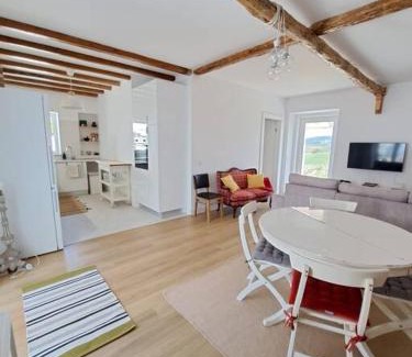 Caldas da Rainha Casa | Refúgio no Oeste com Vistas Perto Óbidos e Praias