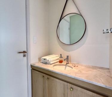 Amaralina Apartamento | Refúgio Perfeito: Apartamento Equipado Vista Mar