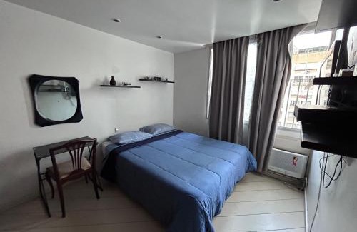 Leme Apartamento | Refúgio praiano: Apto reformado a 100m da praia