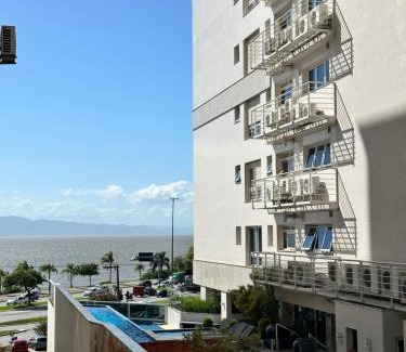 Agronomica Apartamento | Refúgio Sofisticado Beira Mar