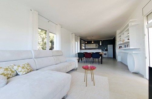 El Mas Fumats Villa | Ref. Ali32 - AMPLIA VILLA CON PISCINA Y VISTA AL MAR