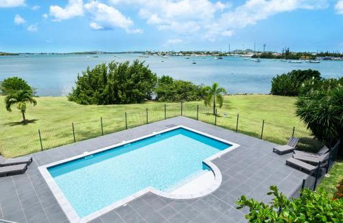 Marigot Apartamento | Refait à neuf, magnifique vue sur le lagon appartement 4 à 5p