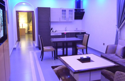 Al-Rawdah Apartamento | Refal Homes