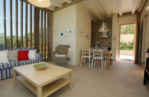 Castelvetrano Villa | Casa con piscina cerca del mar para 4 personas
