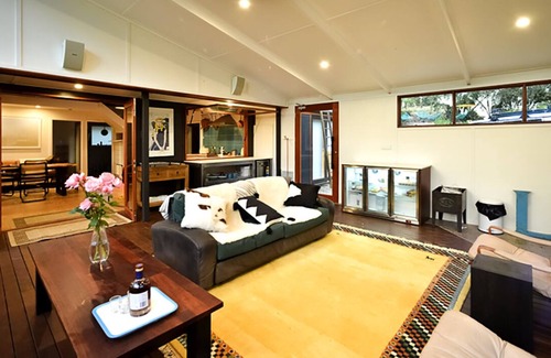 Hepburn Casa | Acogedora casa de campo en la colina