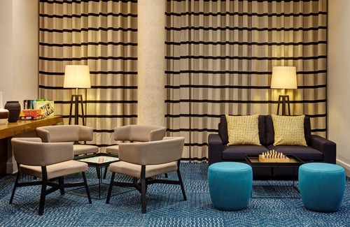 Prince's Apartamento | Refined Studio Suite | Business Centre On-Site + Free Wi-Fi