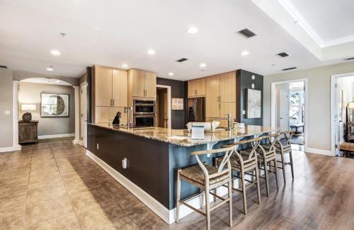 Upper Grand Lagoon Apartamento | Reflections at Bay Point 301