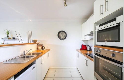 Wooli Apartamento | Reflections Ground Level 2 Bedroom air-con self-contained apartment, River views