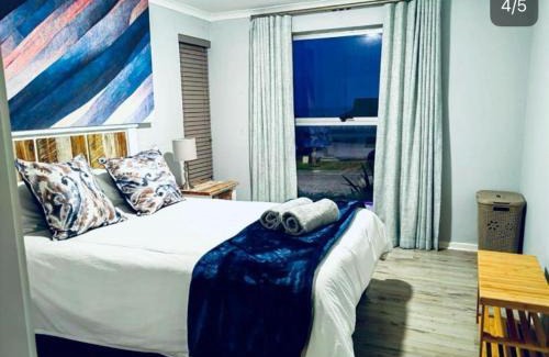 Hermanus Apartamento | Refresh at 50 Whale Rock