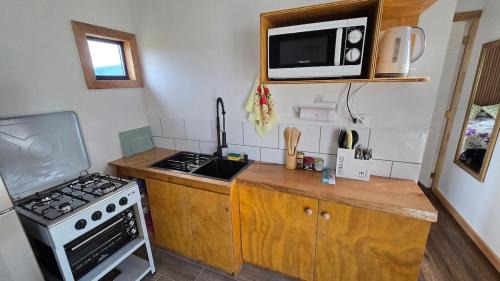 Castro Casa | Refugio Ayün