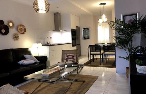 San Cristobal de La Laguna Apartamento | Refugio de estilo y tranquilidad en La Laguna de MembrilloSuites